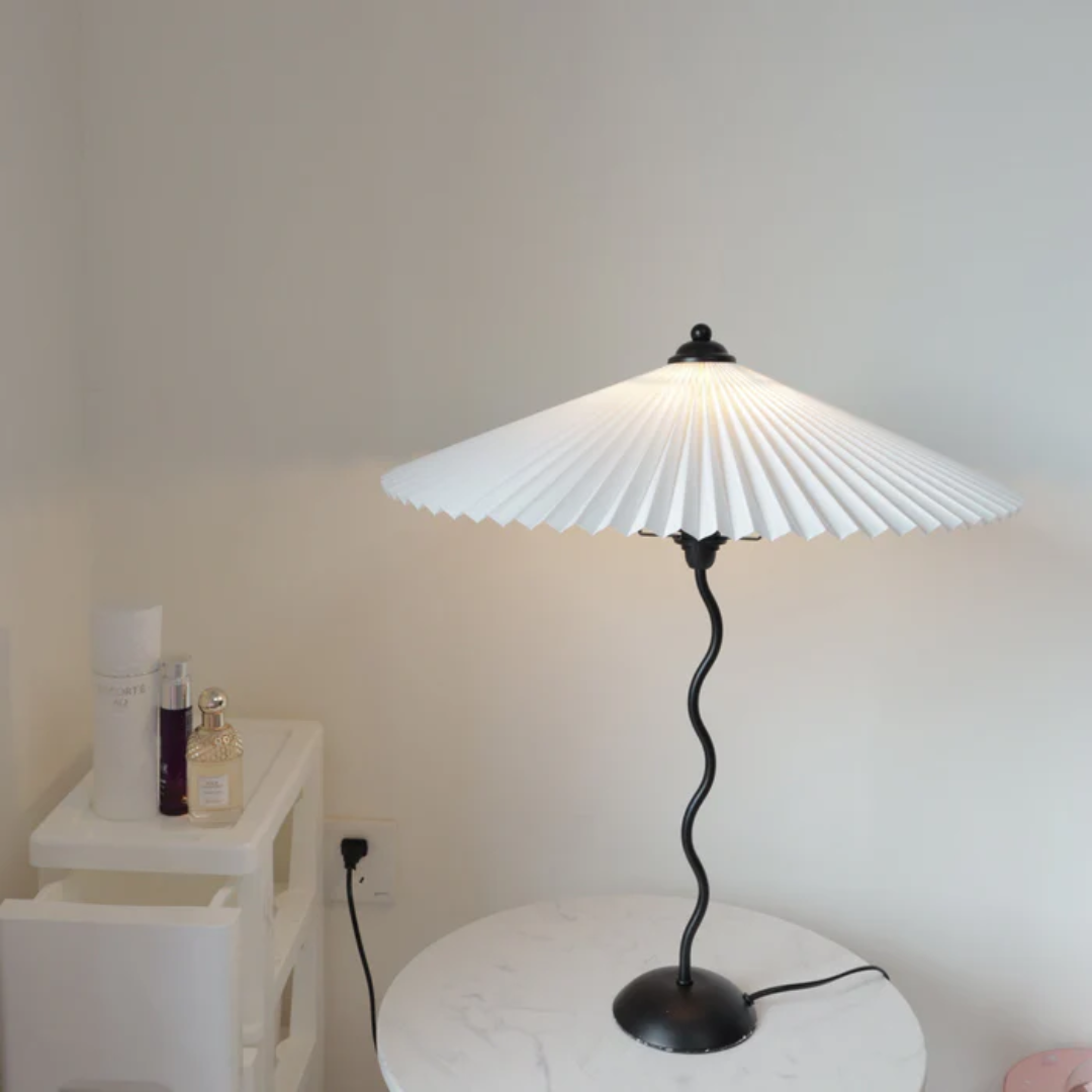 Nivora | Lampa stołowa w kształcie parasola