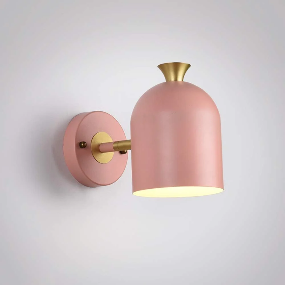 Arden | Projekt lampy ściennej z żelaza