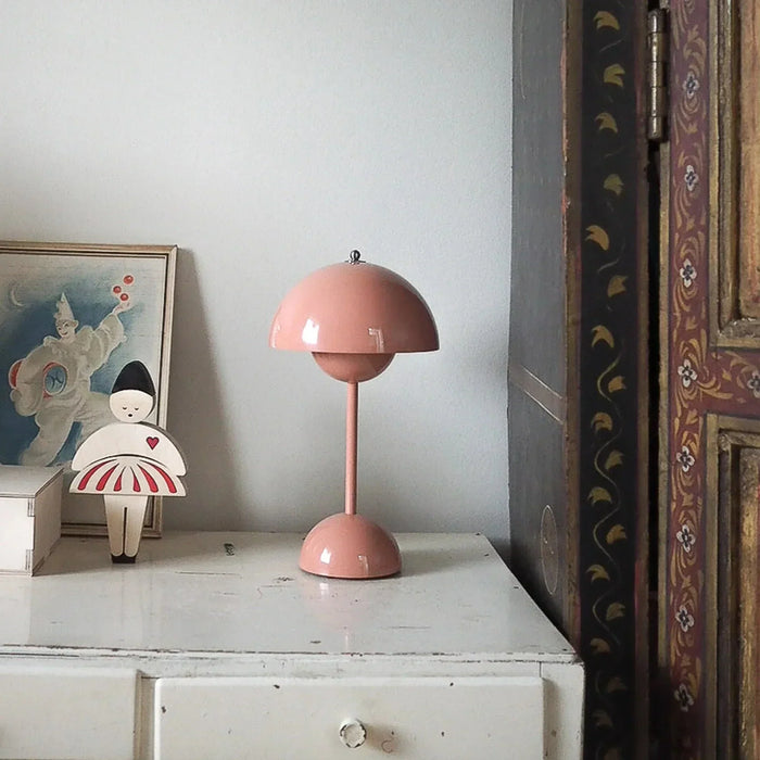 Nordina | Lampa stołowa w stylu retro
