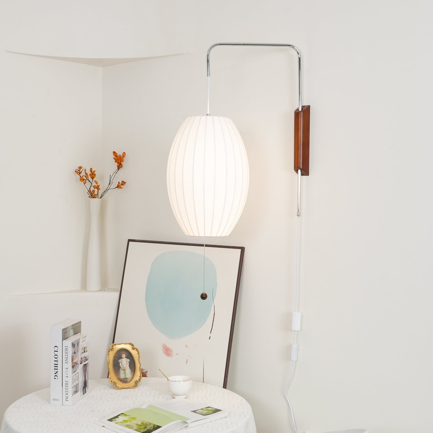 Eryvia | Owalna lampa ścienna z tkaniny