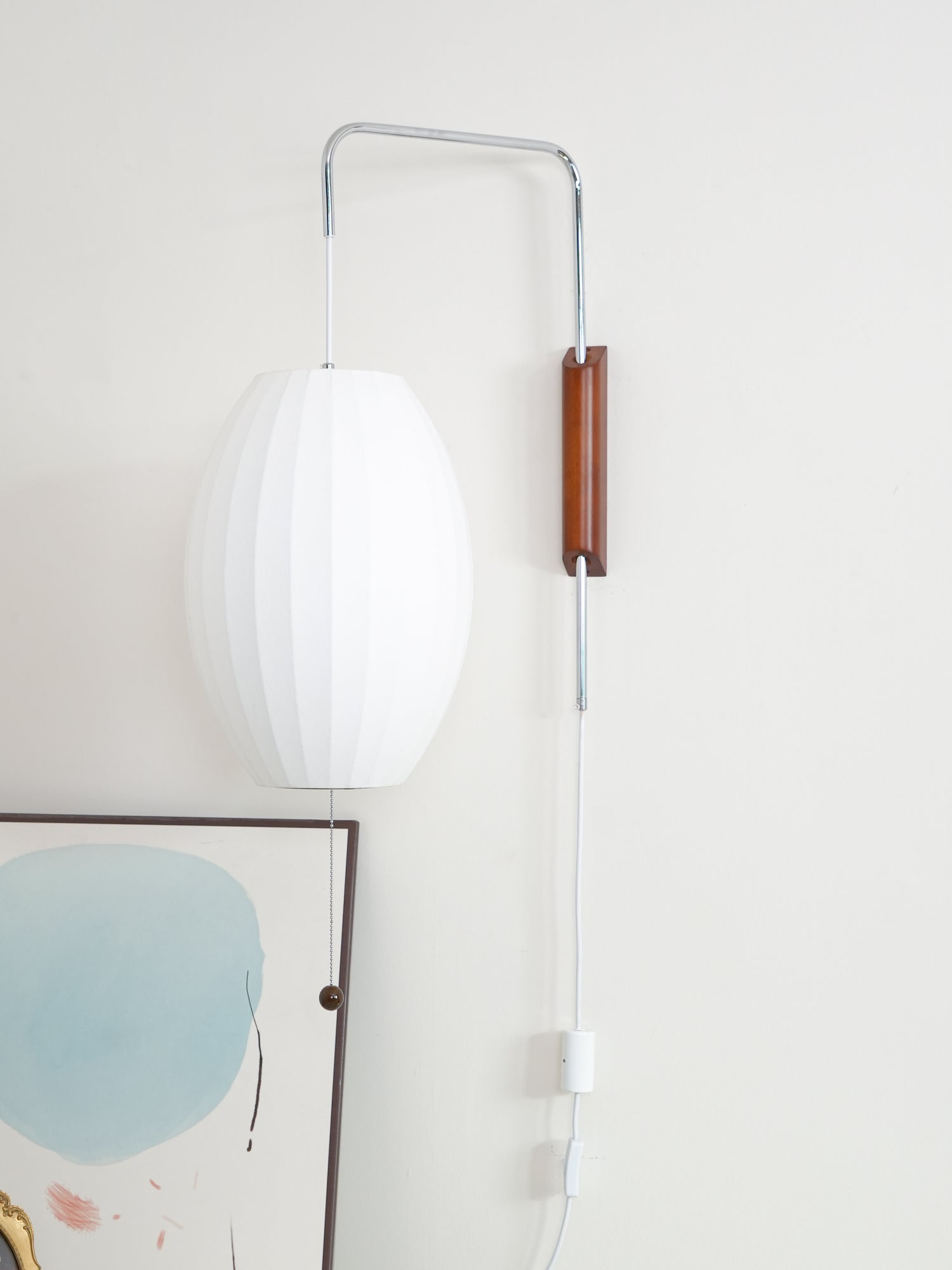 Eryvia | Owalna lampa ścienna z tkaniny