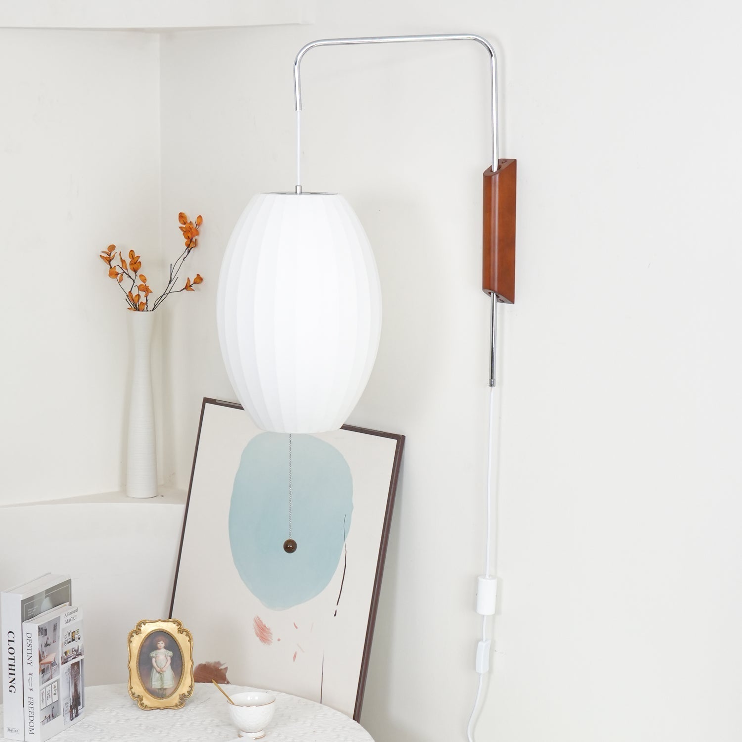 Eryvia | Owalna lampa ścienna z tkaniny