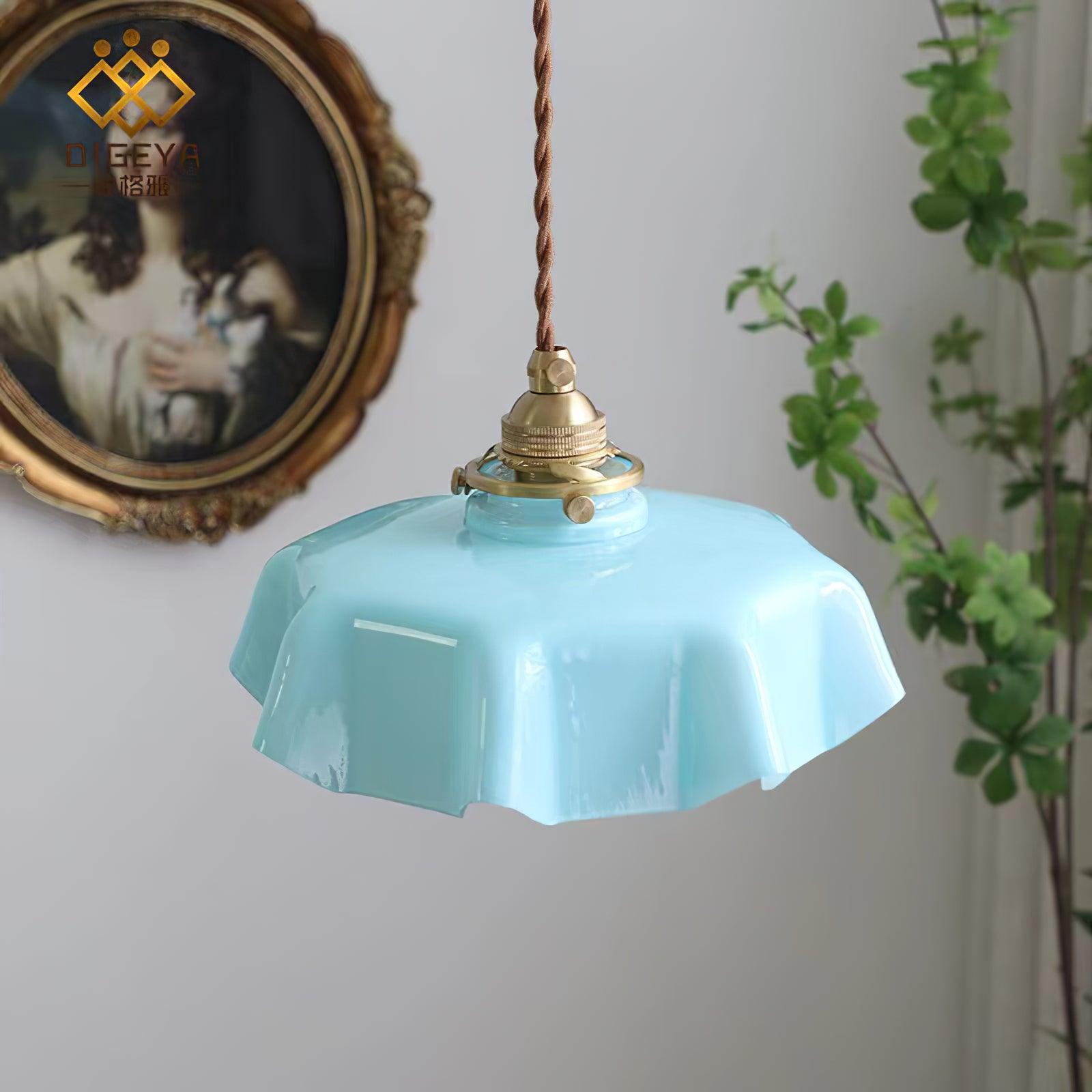 Valdina | Klosz do lampy wiszącej z falistym brzegiem