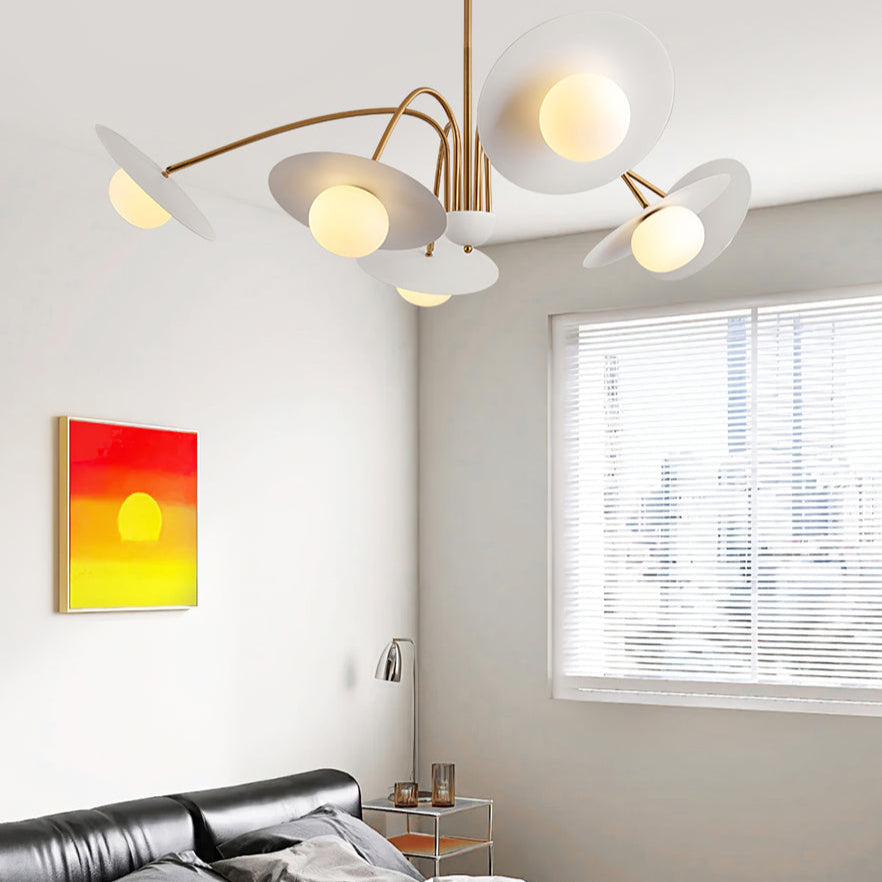 Elara | Żyrandol ze szkła i żelaza w stylu art déco