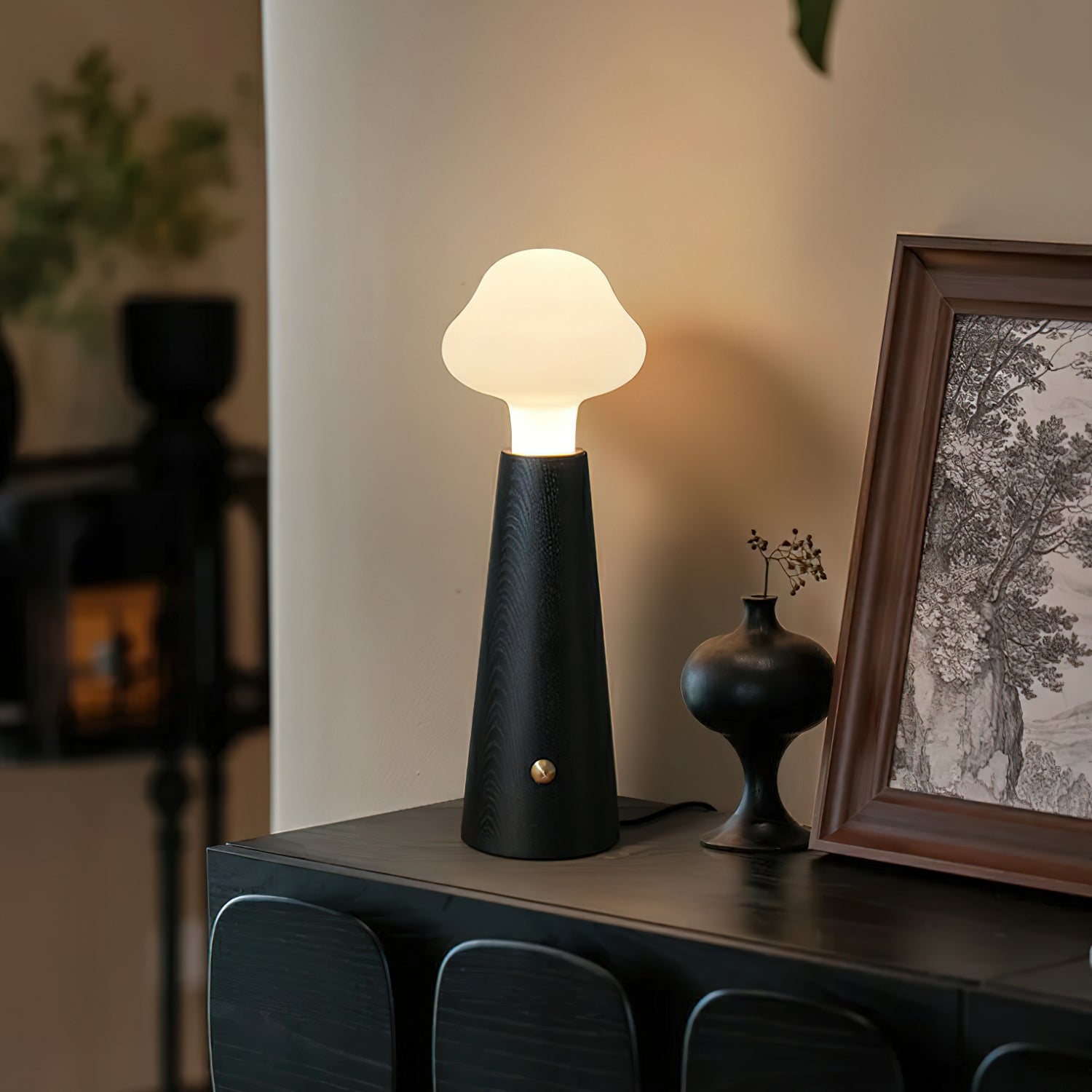 Mariel | Lampa stołowa z kloszem w kształcie grzyba