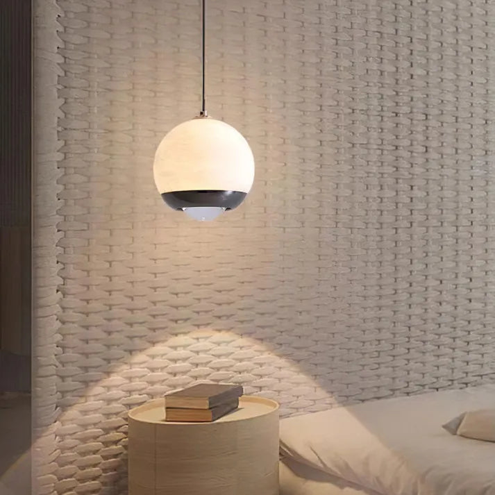 Calora | Lampa wisząca w okrągłym szklanym designie
