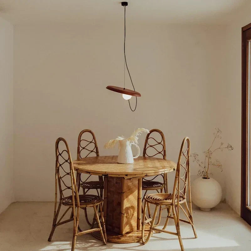 Solis | Lampa wisząca w drewnie