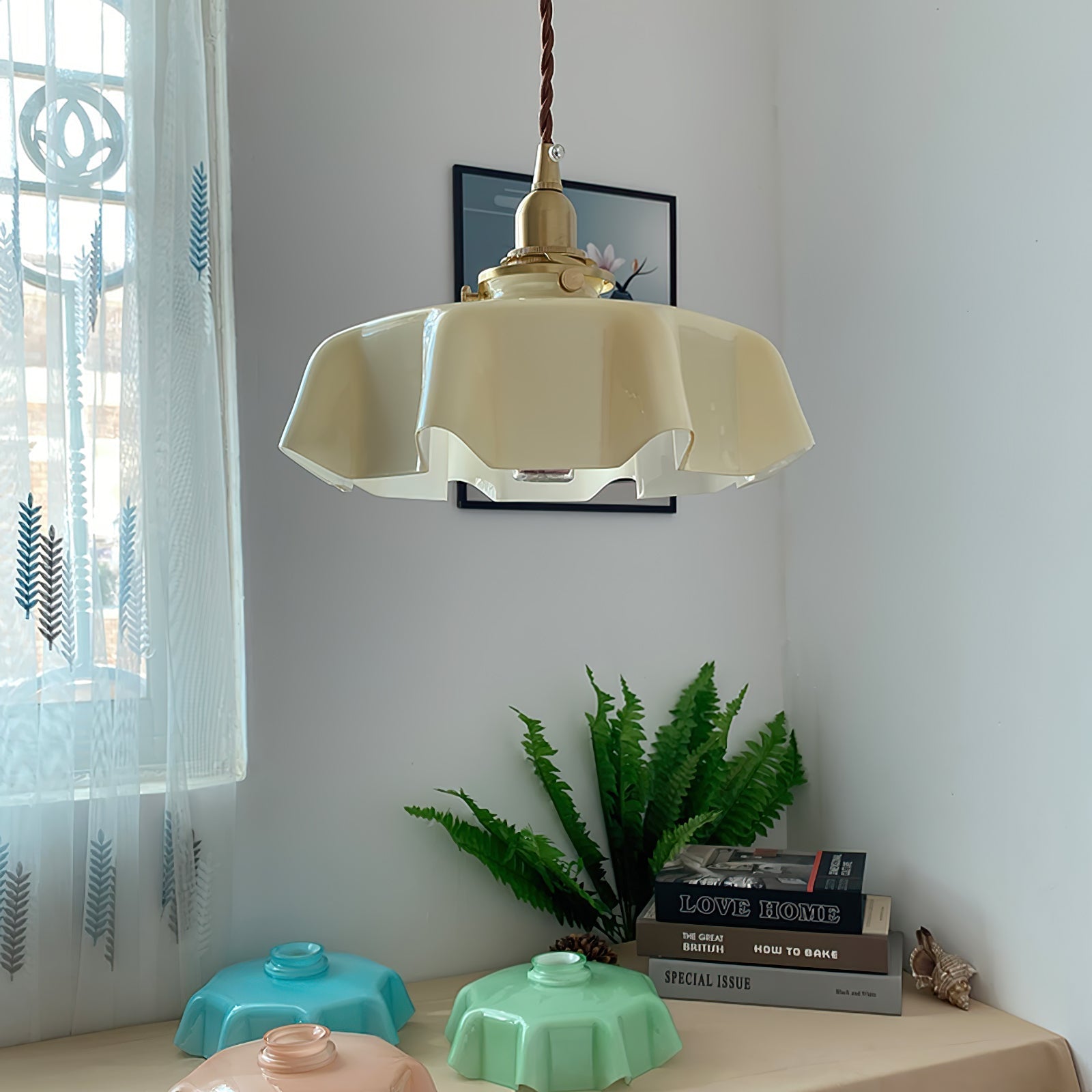 Valdina | Klosz do lampy wiszącej z falistym brzegiem