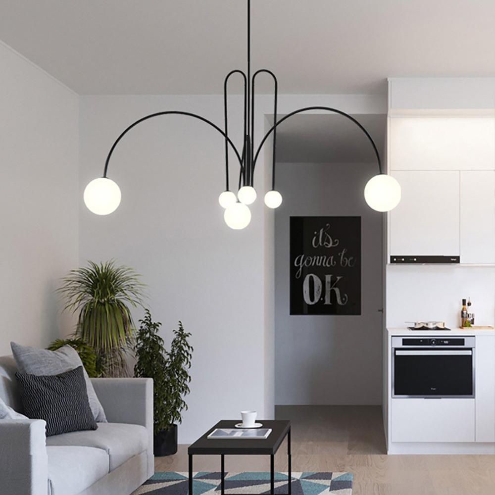 Arlina – designerska lampa sufitowa z szklanymi kulkami