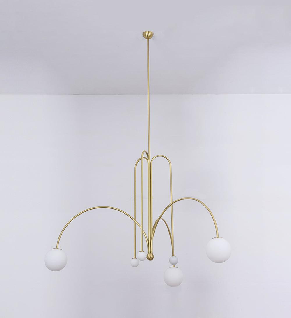 Arlina – designerska lampa sufitowa z szklanymi kulkami