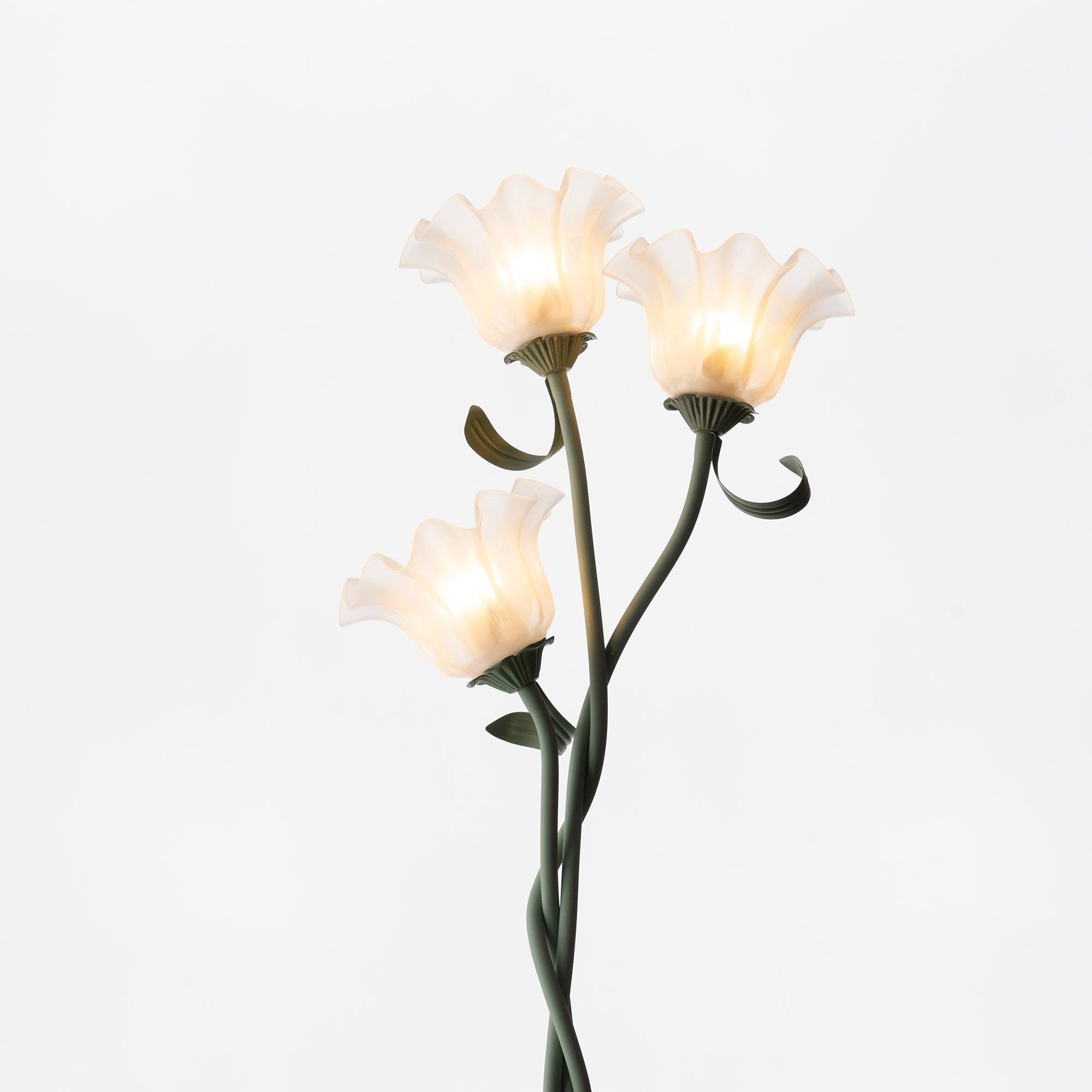 Bloomora | Kwitnąca designerska lampa podłogowa