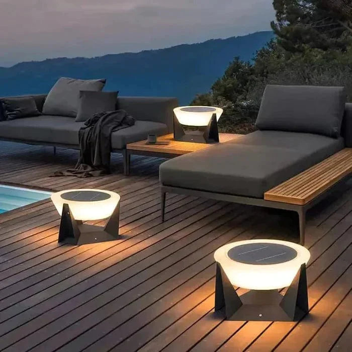 Solaris | Nowoczesna solarna lampa podłogowa LED