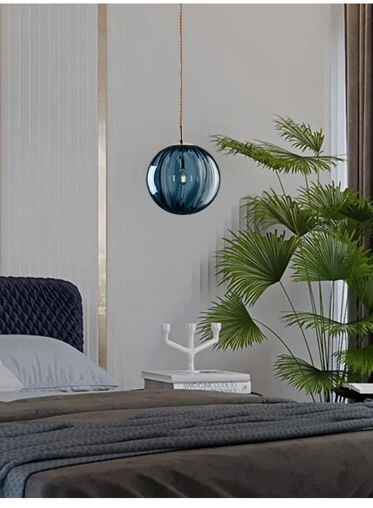Szklana Lampa Wisząca w Kształcie Kuli | Oświetlenie Wnętrz