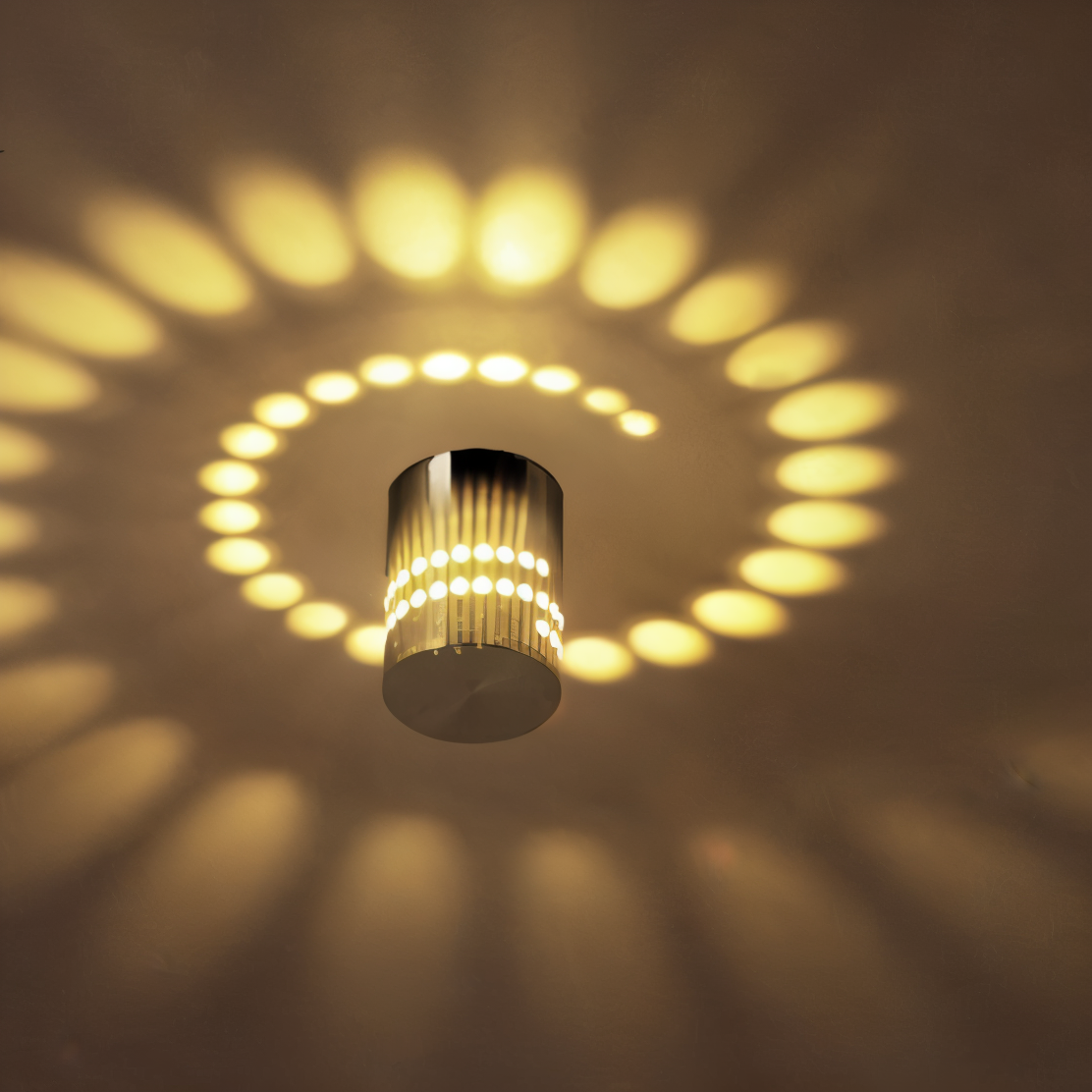 Spirava | Kinkiet LED z efektem spirali