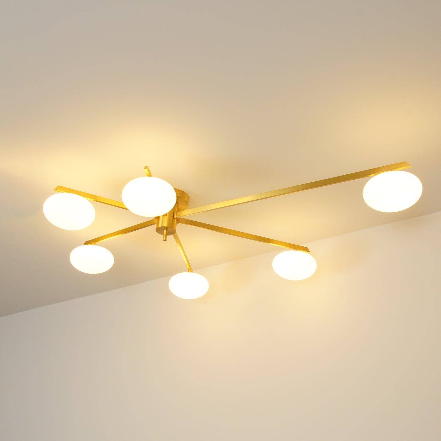Arvid | Minimalistyczna skandynawska szklana lampa sufitowa