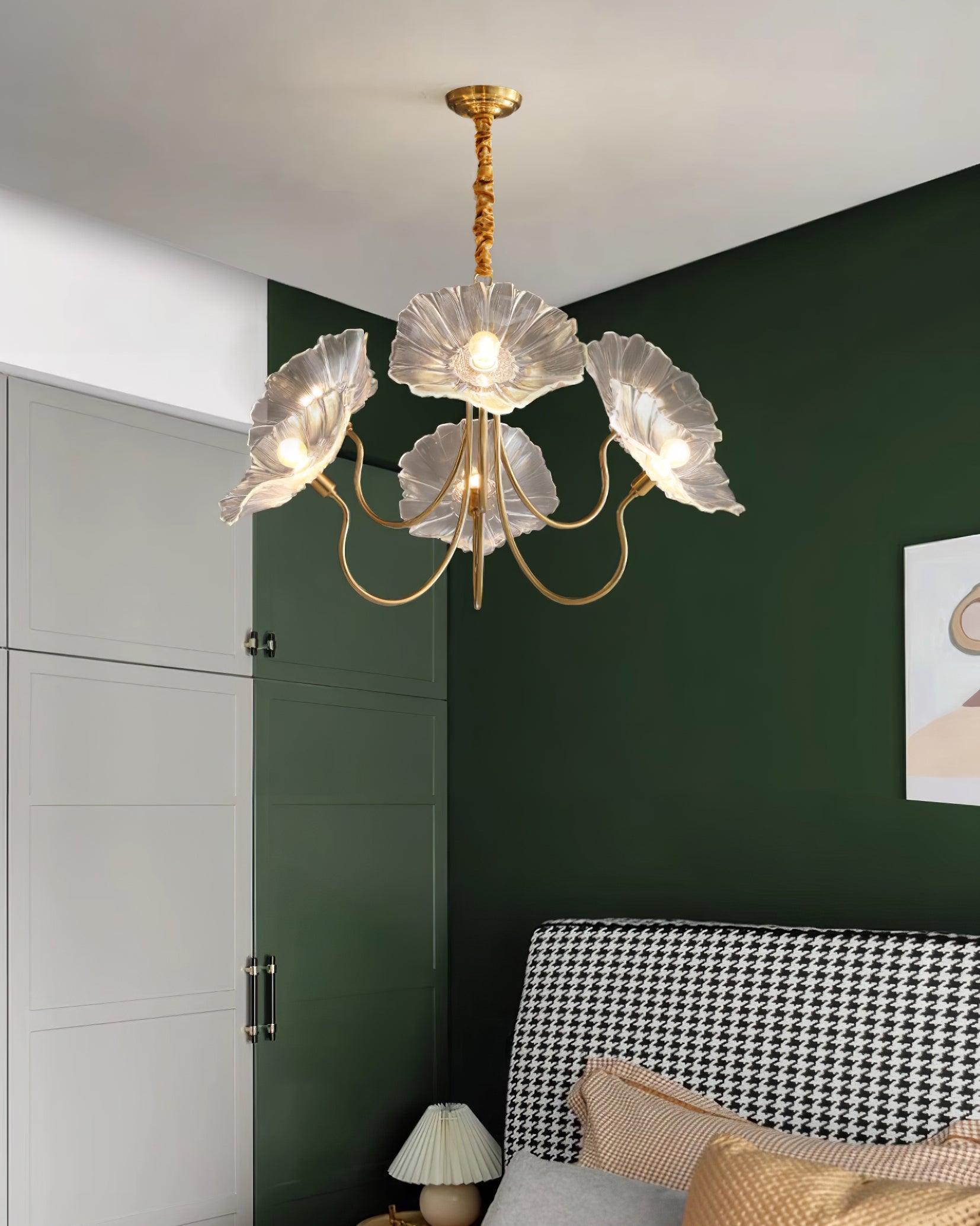 Rosalia – lampka sufitowa LED w kształcie kwiatu