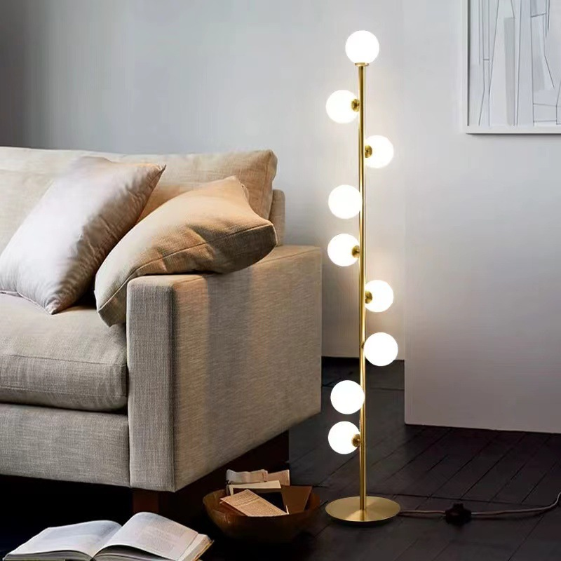 Celestina | Designerska lampa podłogowa z kulistym światłem
