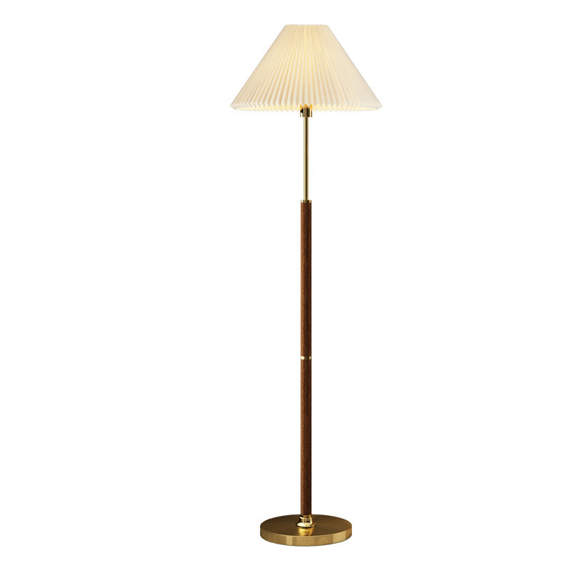 Lucira | Lampa podłogowa z plisowanym kloszem