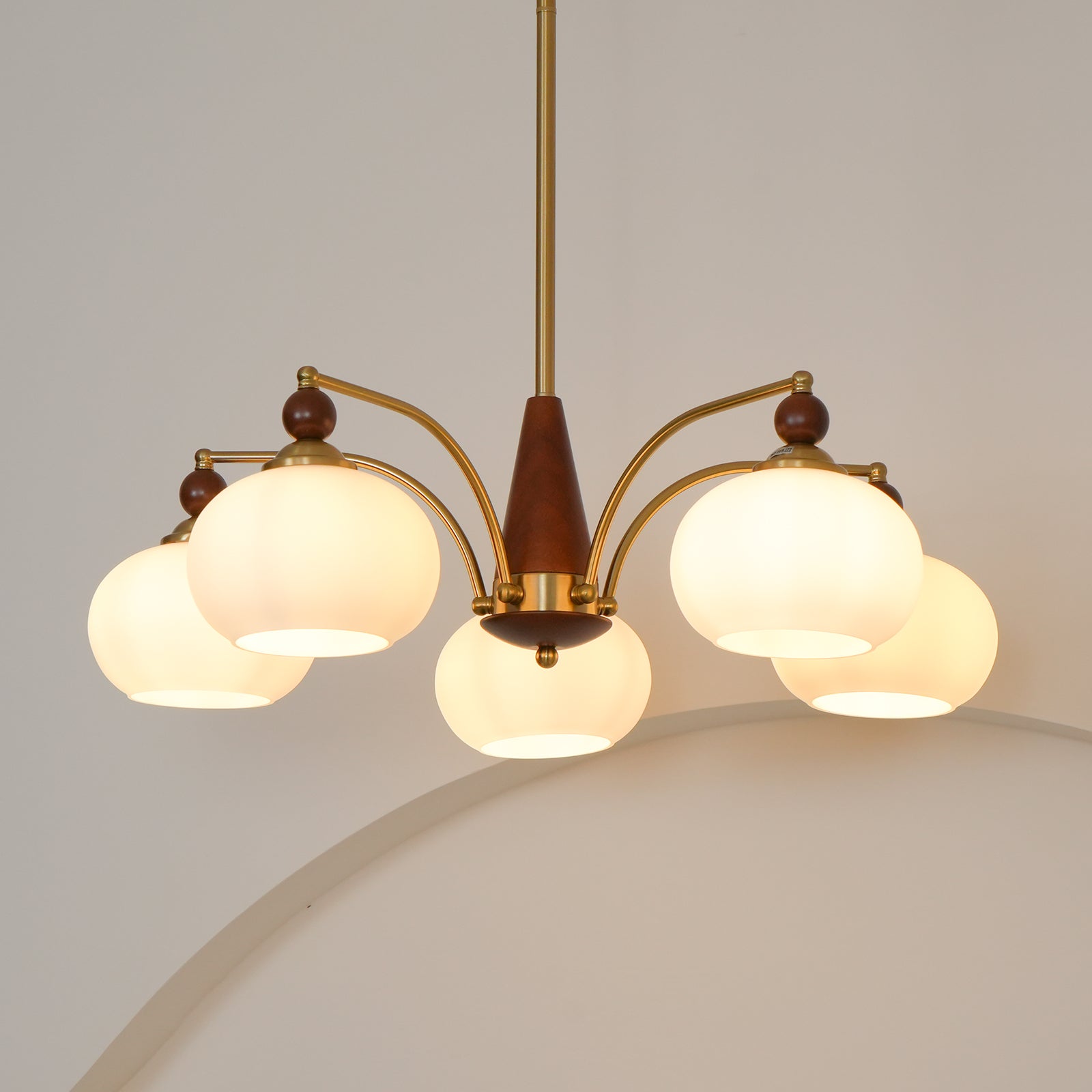 Clavira | Vintage lampy sufitowe z opalowym szkłem