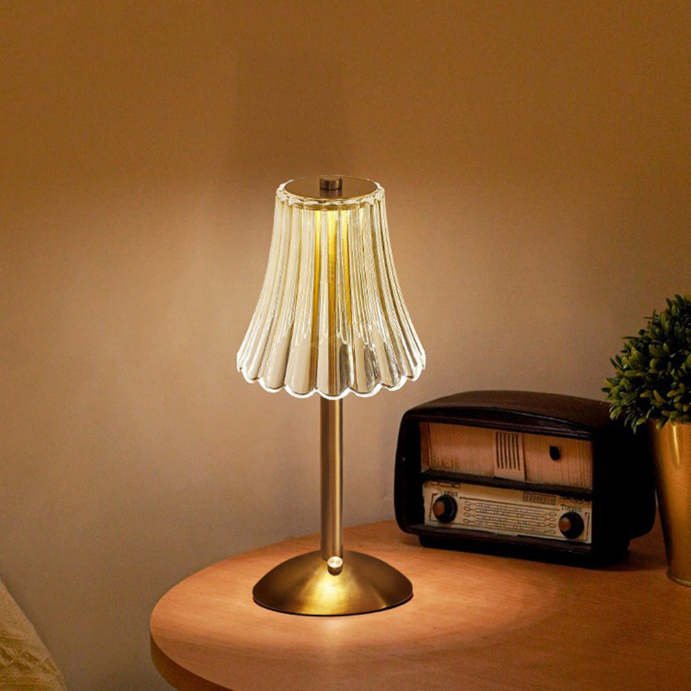Luminique | Lampa stołowa z karbowanym kloszem szklanym