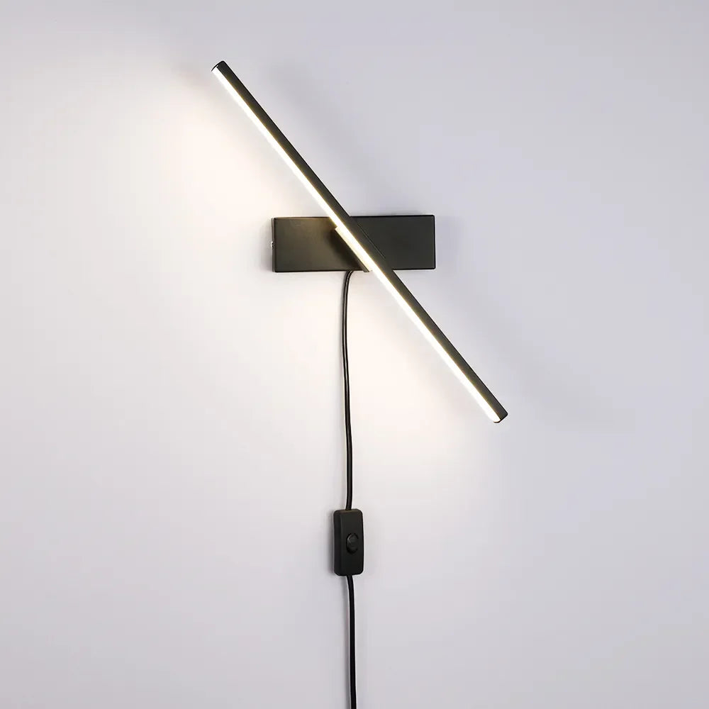 Nordic | Regulowana lampa ścienna LED z wtyczką