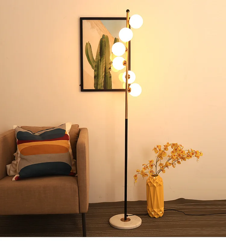 Celestina | Designerska lampa podłogowa z kulistym światłem