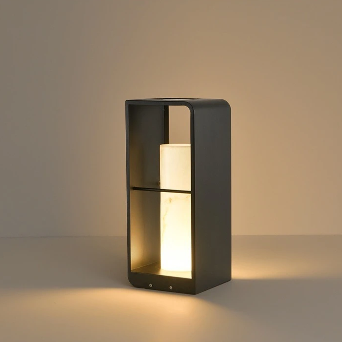 Lumiframe | Nowoczesna zewnętrzna lampa stojąca LED