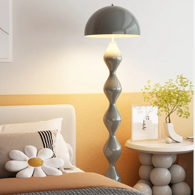 Lunira | Lampa podłogowa w stylu retro