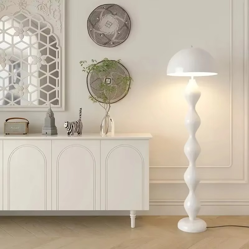 Lunira | Lampa podłogowa w stylu retro
