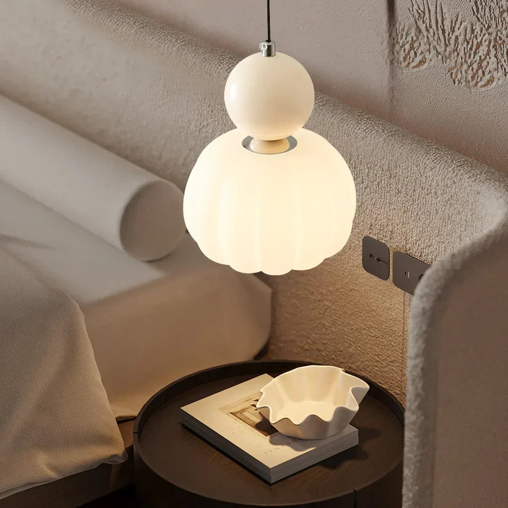 Lunero | Szklana lampa wisząca z kolorowymi akcentami