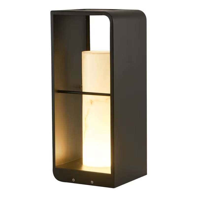 Lumiframe | Nowoczesna zewnętrzna lampa stojąca LED