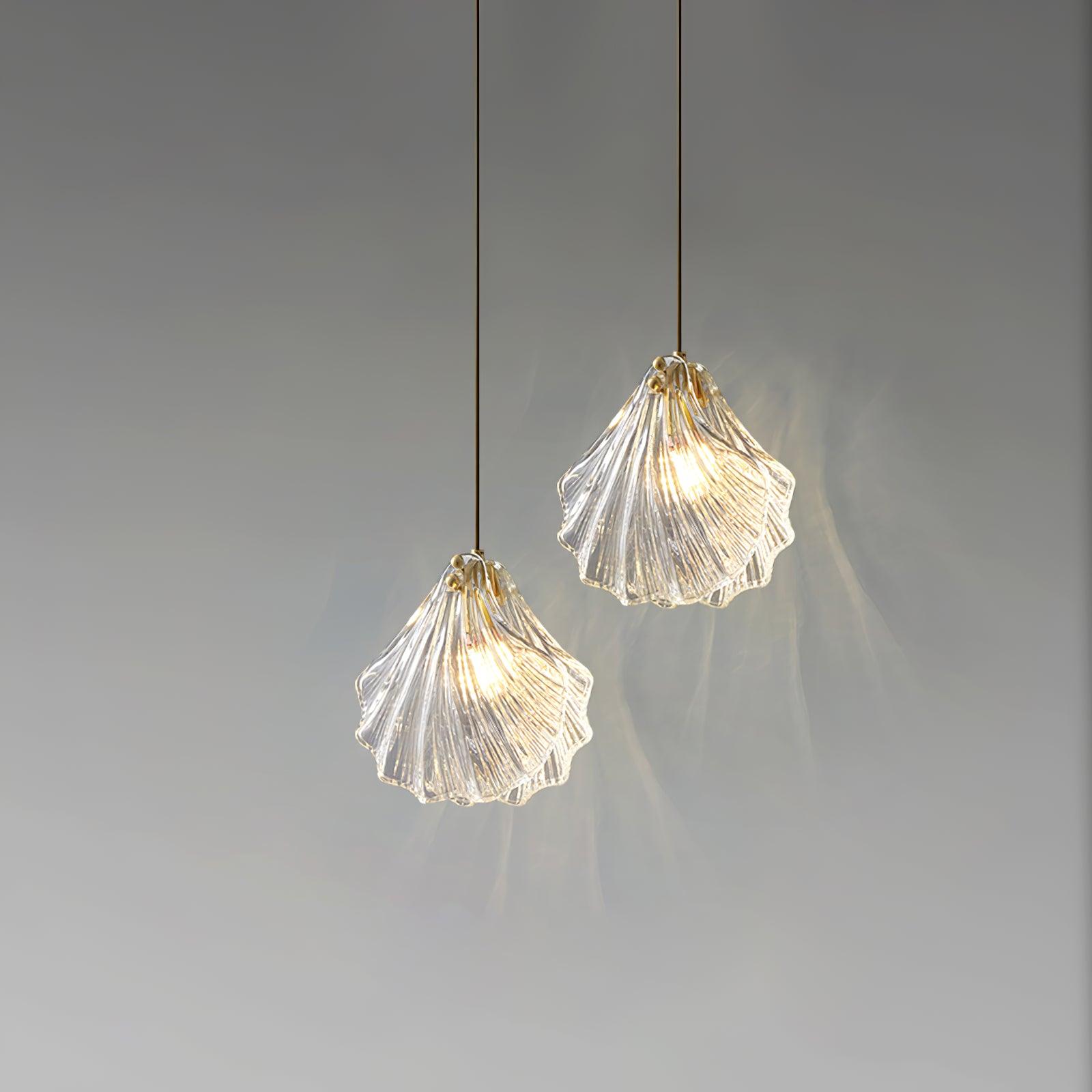 Coralia | Szklana lampa wisząca w kształcie muszli