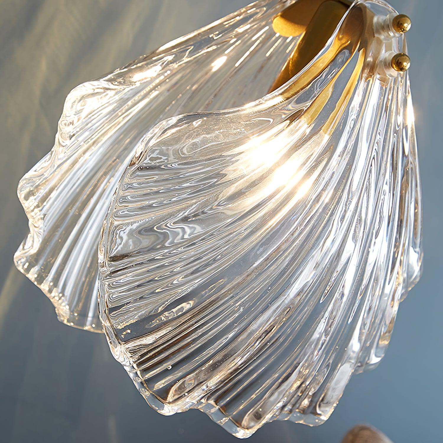 Coralia | Szklana lampa wisząca w kształcie muszli