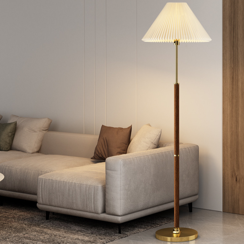 Lucira | Lampa podłogowa z plisowanym kloszem
