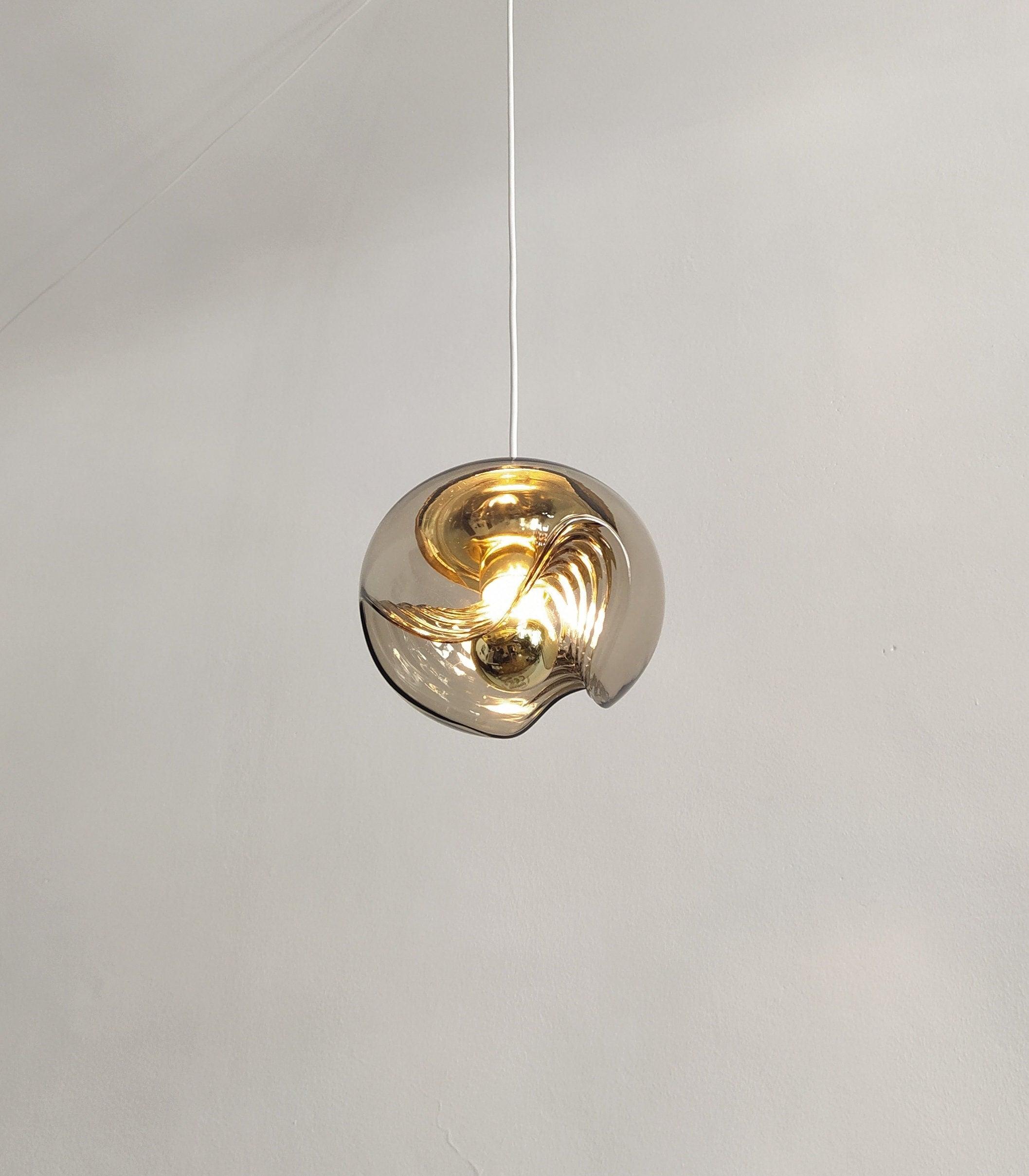 Alviera | Szklana lampa wisząca o rzeźbiarskiej formie