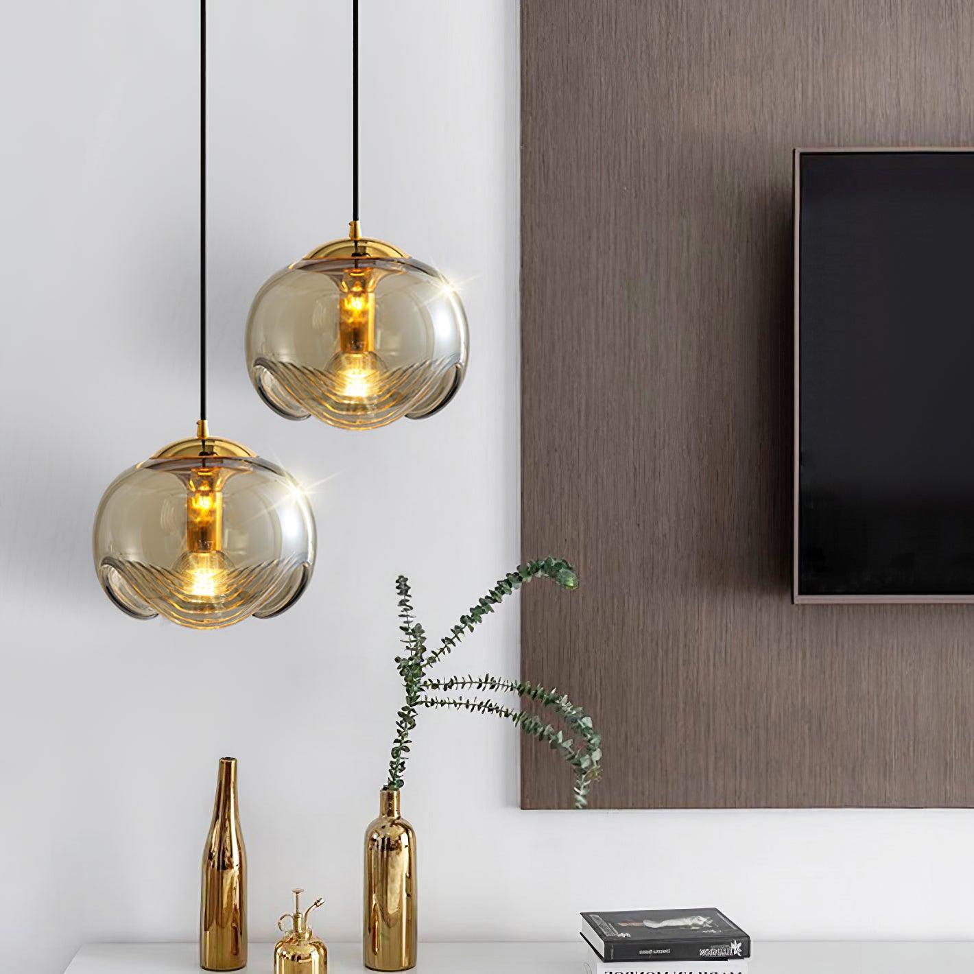 Alviera | Szklana lampa wisząca o rzeźbiarskiej formie