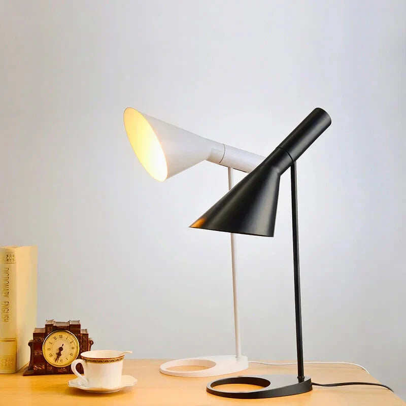 Norvia | Lampa biurkowa LED o nowoczesnym designie