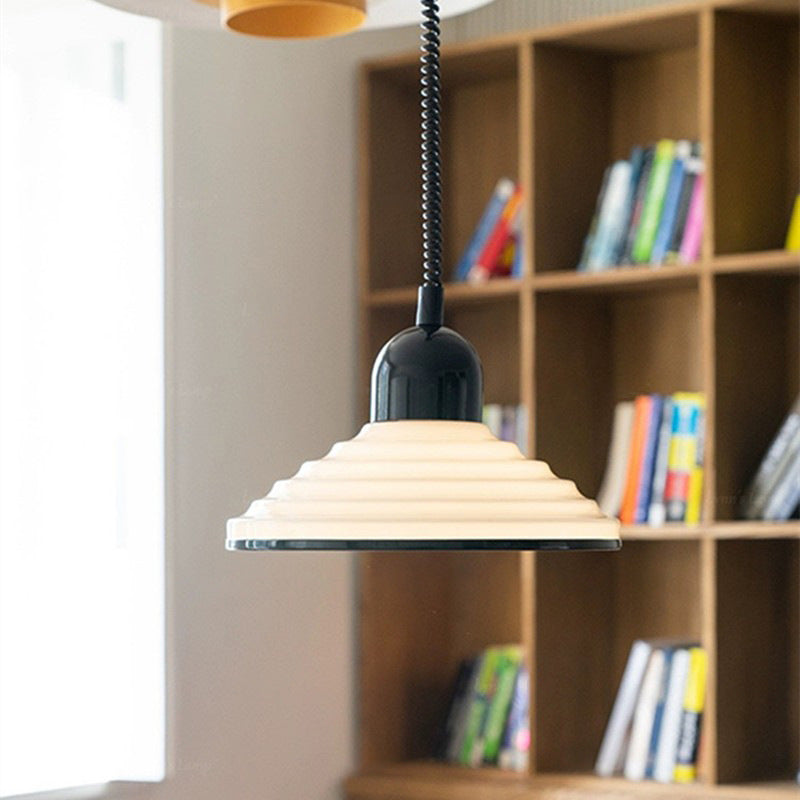 Retra | Lampa wisząca w stylu retro z stopniowanym designem