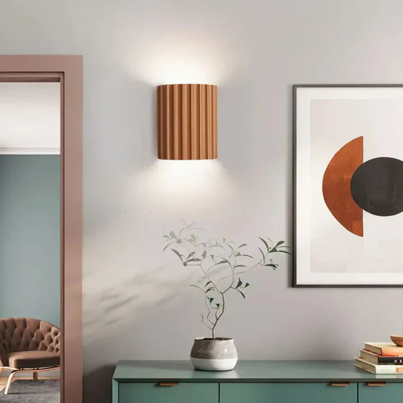 Curvella | Falista lampa ścienna