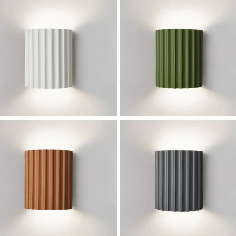 Curvella | Falista lampa ścienna