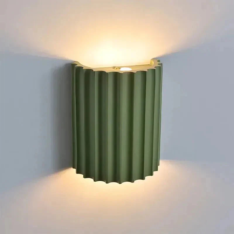 Curvella | Falista lampa ścienna