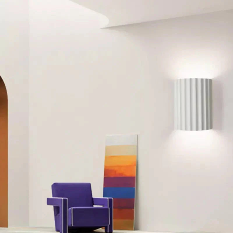 Curvella | Falista lampa ścienna
