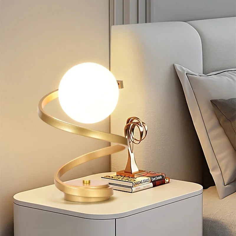 Kulisty kształt diody LED | Minimalistyczna lampa stołowa