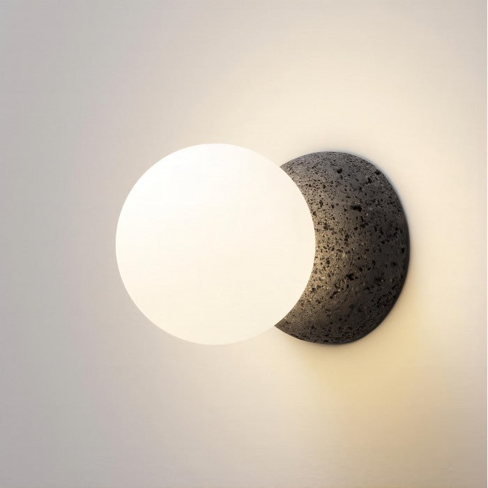 Oriva | minimalistyczna lampa wisząca w kształcie kuli