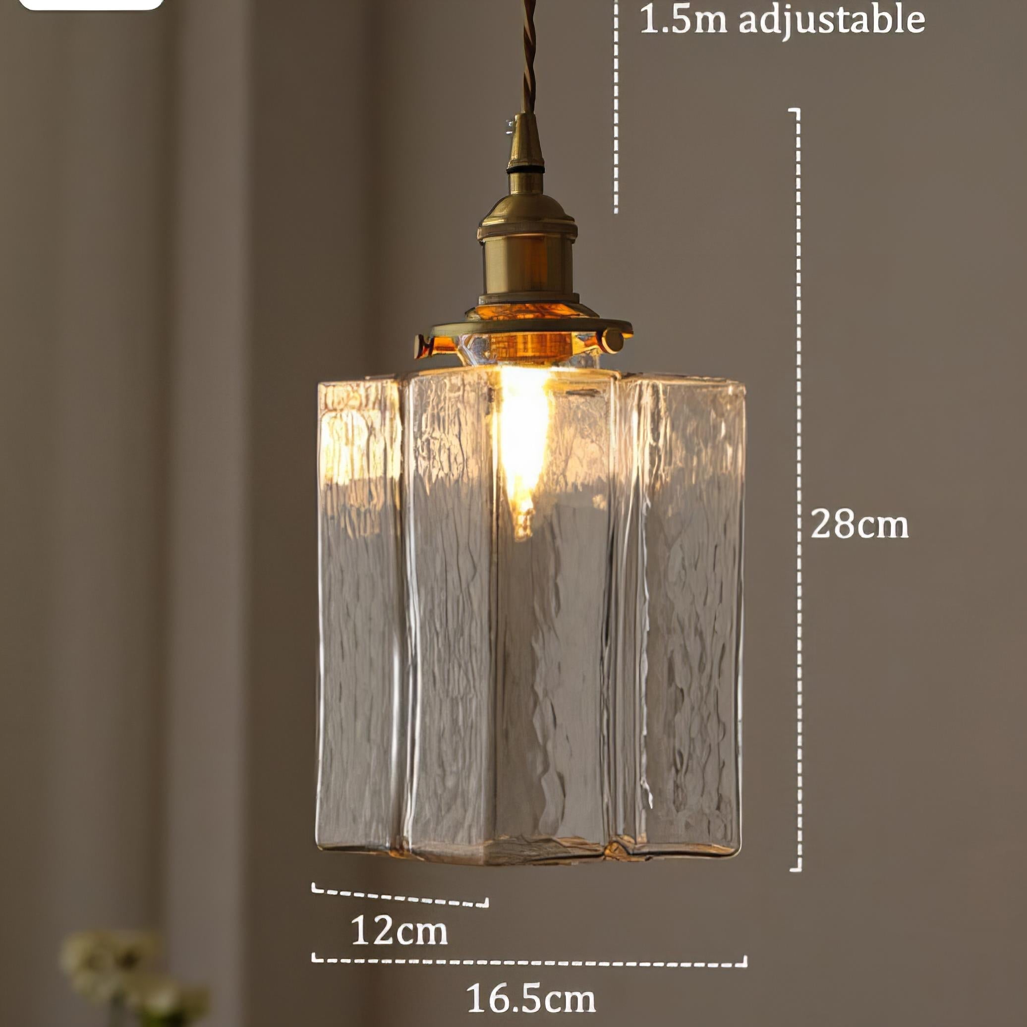 Orvani – lampa wisząca LED z kloszem w kształcie sześcianu