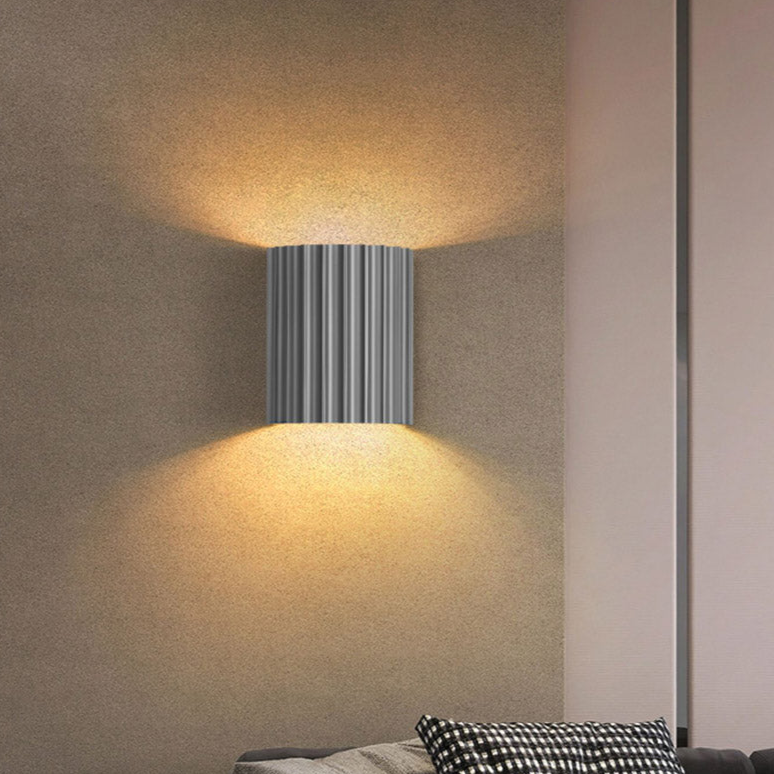 Curvella | Falista lampa ścienna