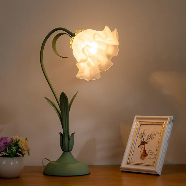 Florina | Kwiatowa lampa stołowa z kloszem w kształcie kwiatu