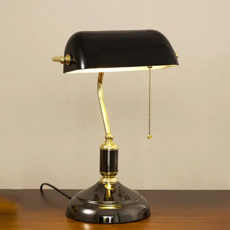 Aurelen | lampa biurkowa w stylu retro z mosiądzu