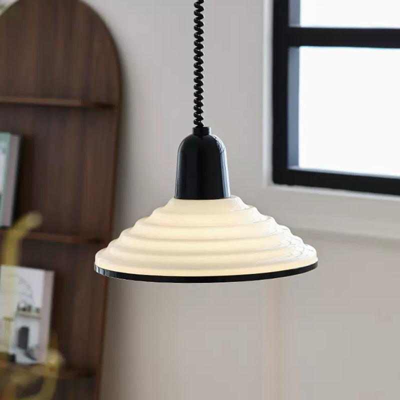 Retra | Lampa wisząca w stylu retro z stopniowanym designem