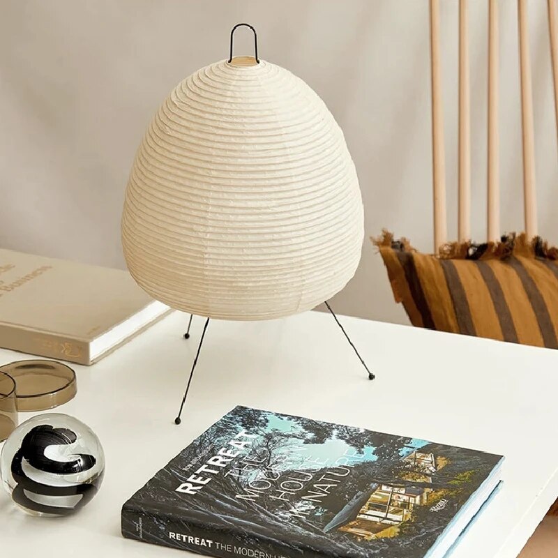 Avenza | Lampa stołowa z papierowym kloszem